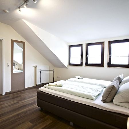 Wein & Wohngut Paulushof Hotel Punderich Room photo